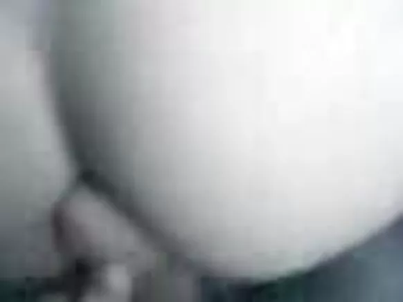 Viidiyoo Arabaa Bakhten irraa, intala qaama saalaa dubartii wal qunnamtii saalaa raawwachuu.
