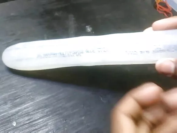 Meeshaalee saalqunnamtii DIY, akkaataa dildo qaama saalaa 2019 hd qawwee kollaajii fayyadamuun hojjechuu dandeenyu.