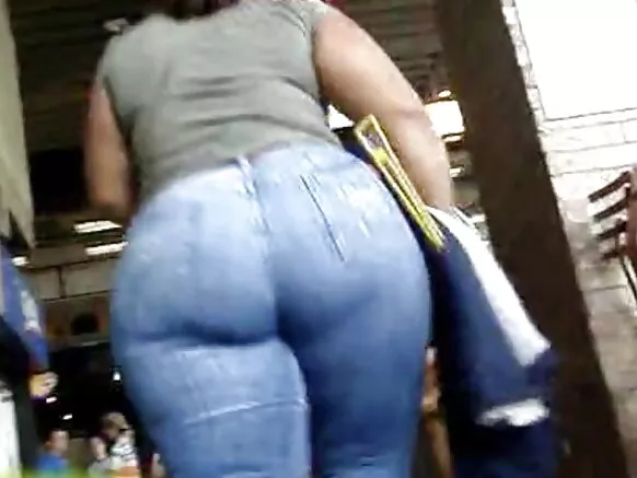 Anal Kolombiyaa irraa, BBW mana keessatti.